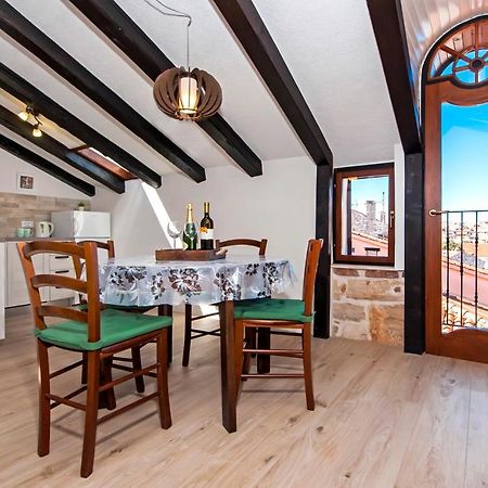 Rovigno Bella Sea View Apartment Екстериор снимка