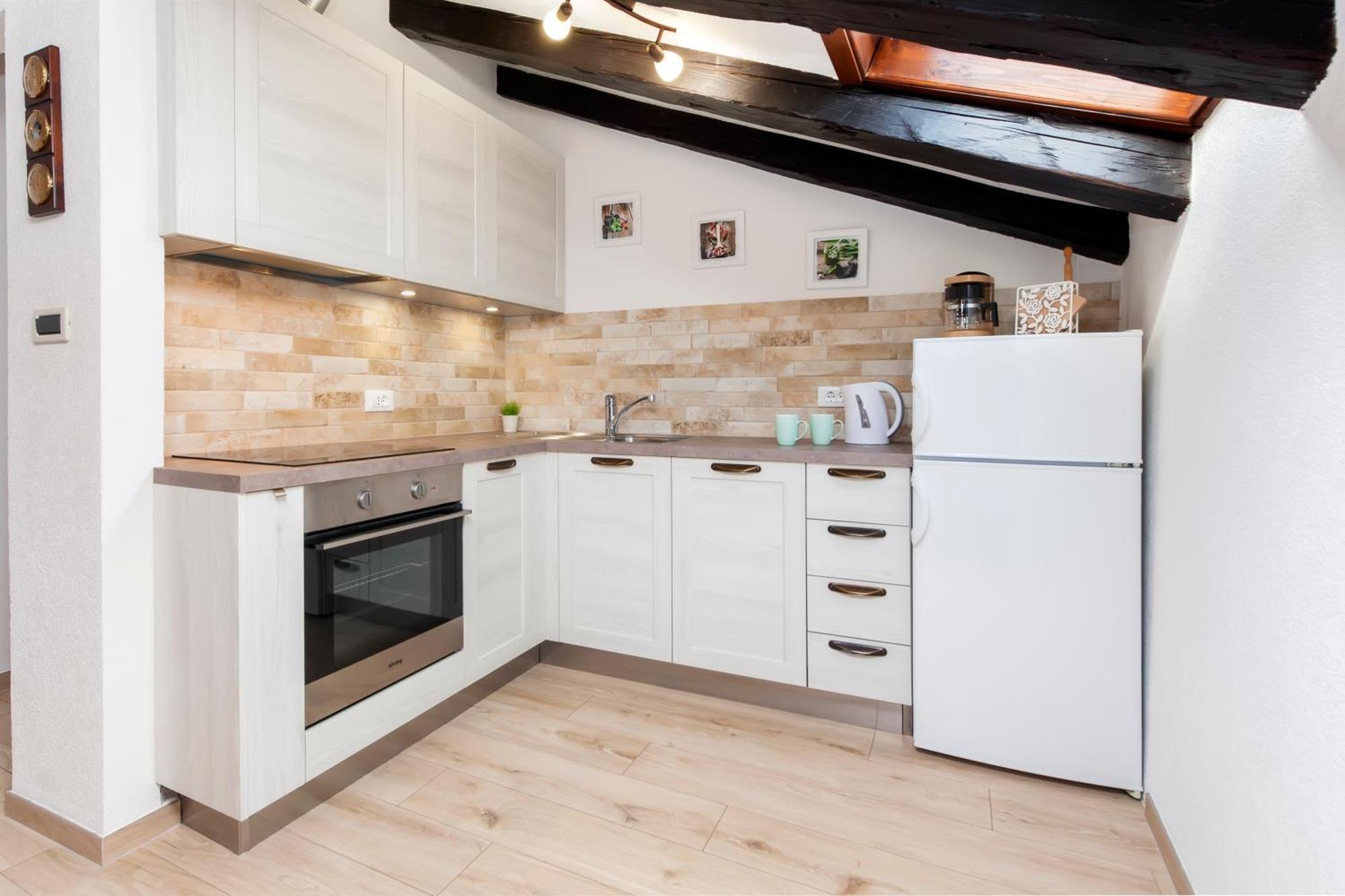 Rovigno Bella Sea View Apartment Екстериор снимка