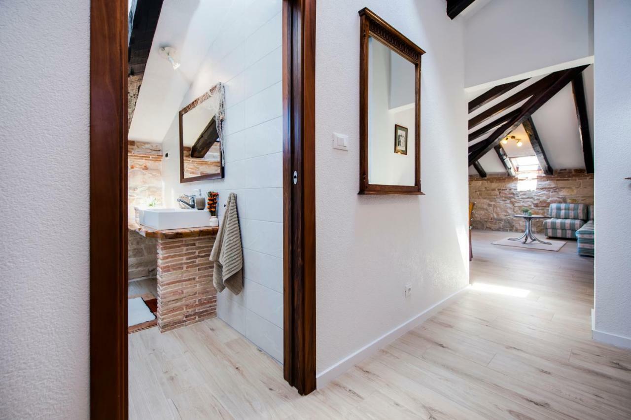 Rovigno Bella Sea View Apartment Екстериор снимка