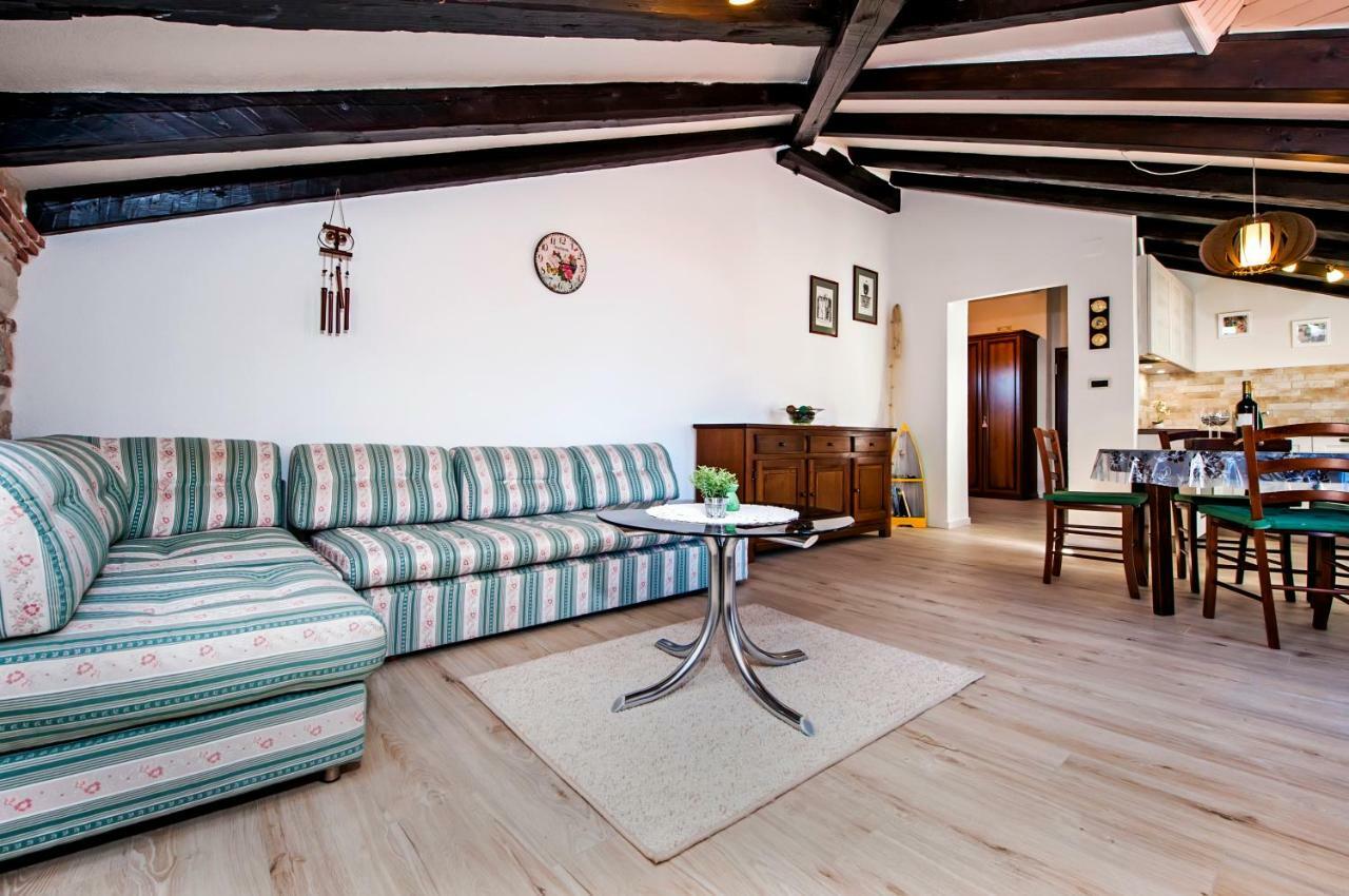 Rovigno Bella Sea View Apartment Екстериор снимка